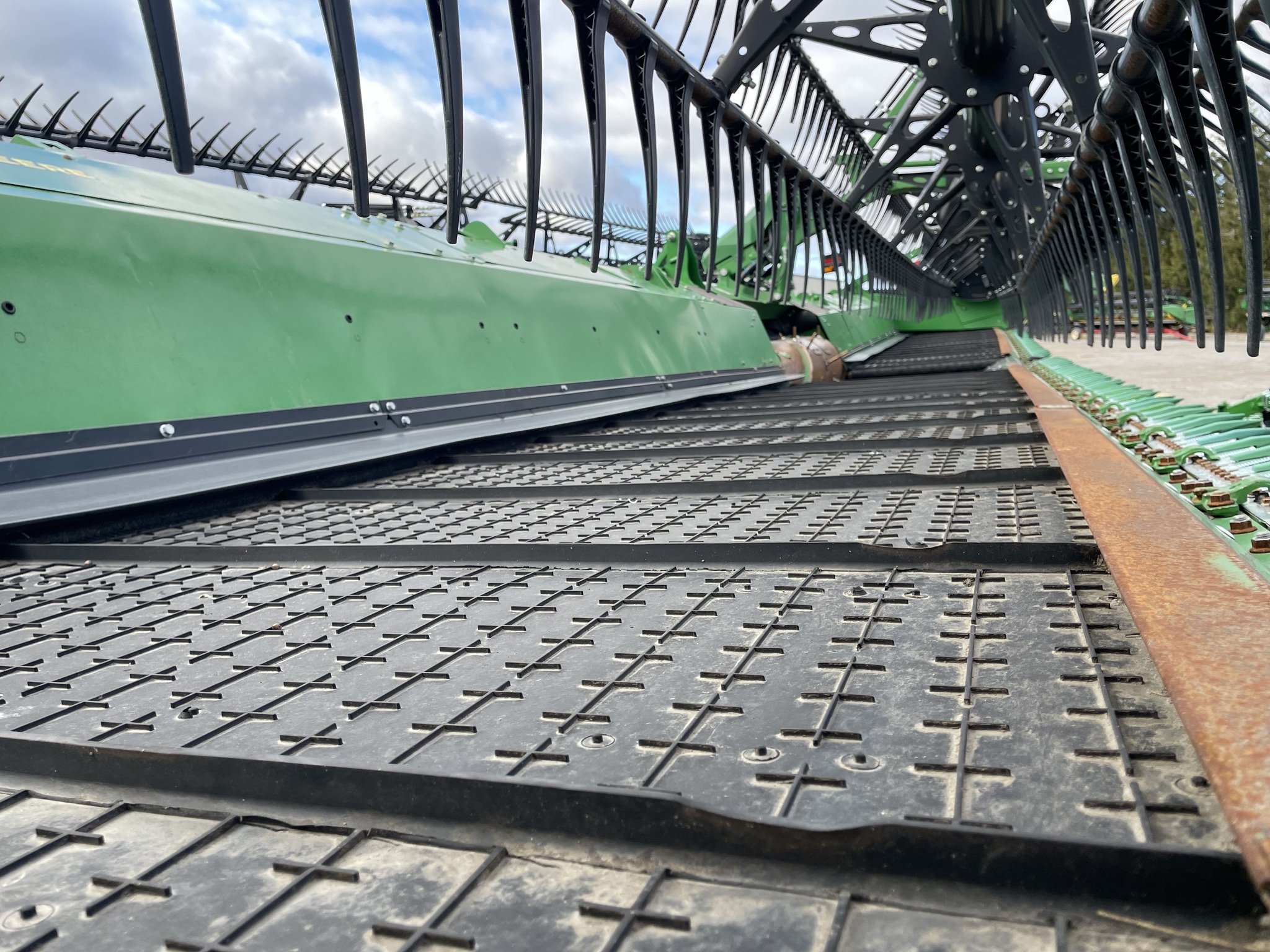 2021 John Deere HD40R Image 8