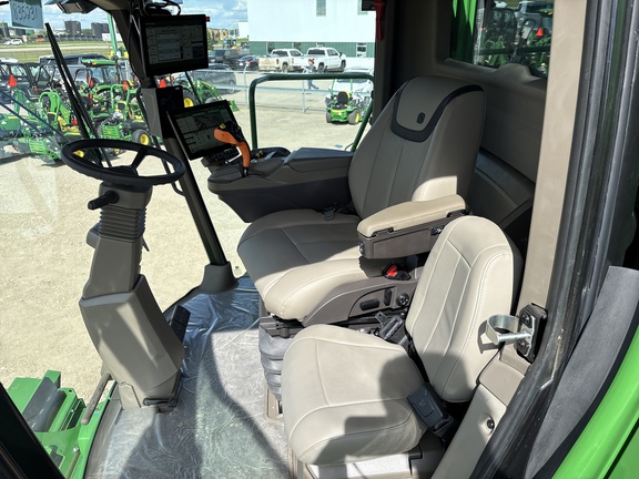 Used 2025 John Deere S7 900 Combines at Horizon Ag & Turf in Lloydminster, AB - Photo14