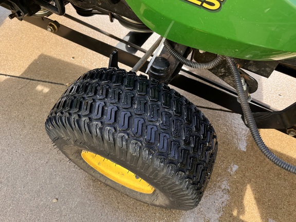 2016 John Deere D125 - Photo10