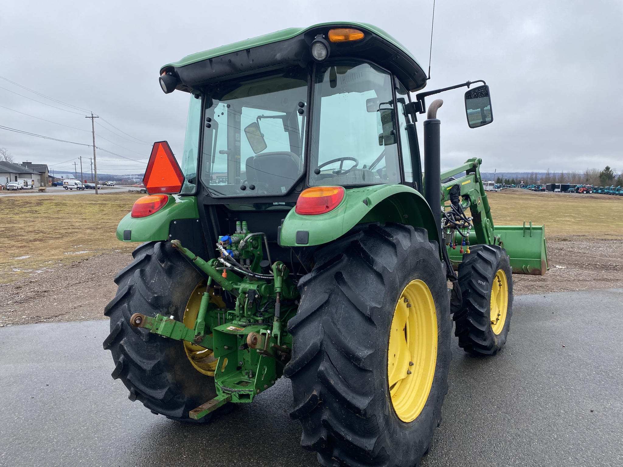 2019 John Deere 5090E Image 7