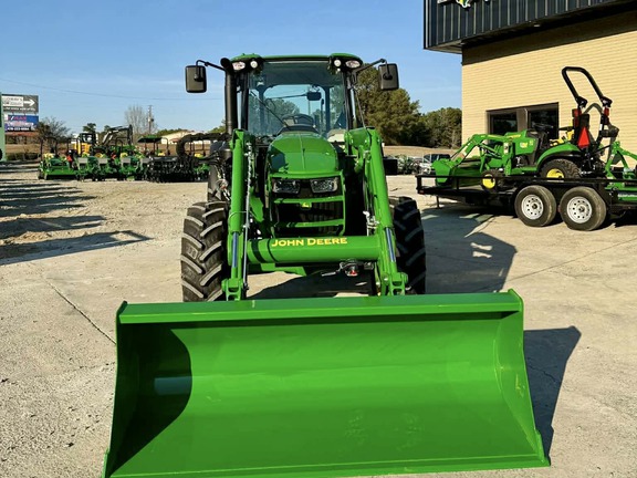 2025 John Deere 5105M-2