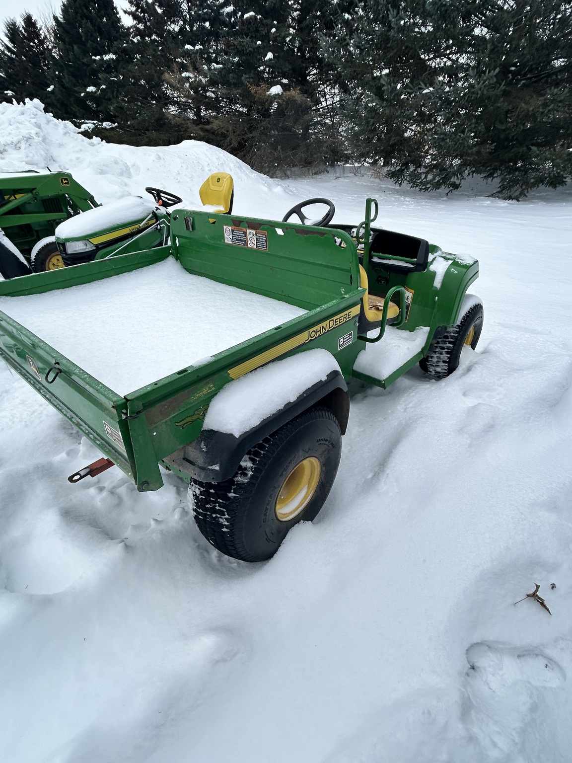 2013 John Deere TS 4X2 Image 6