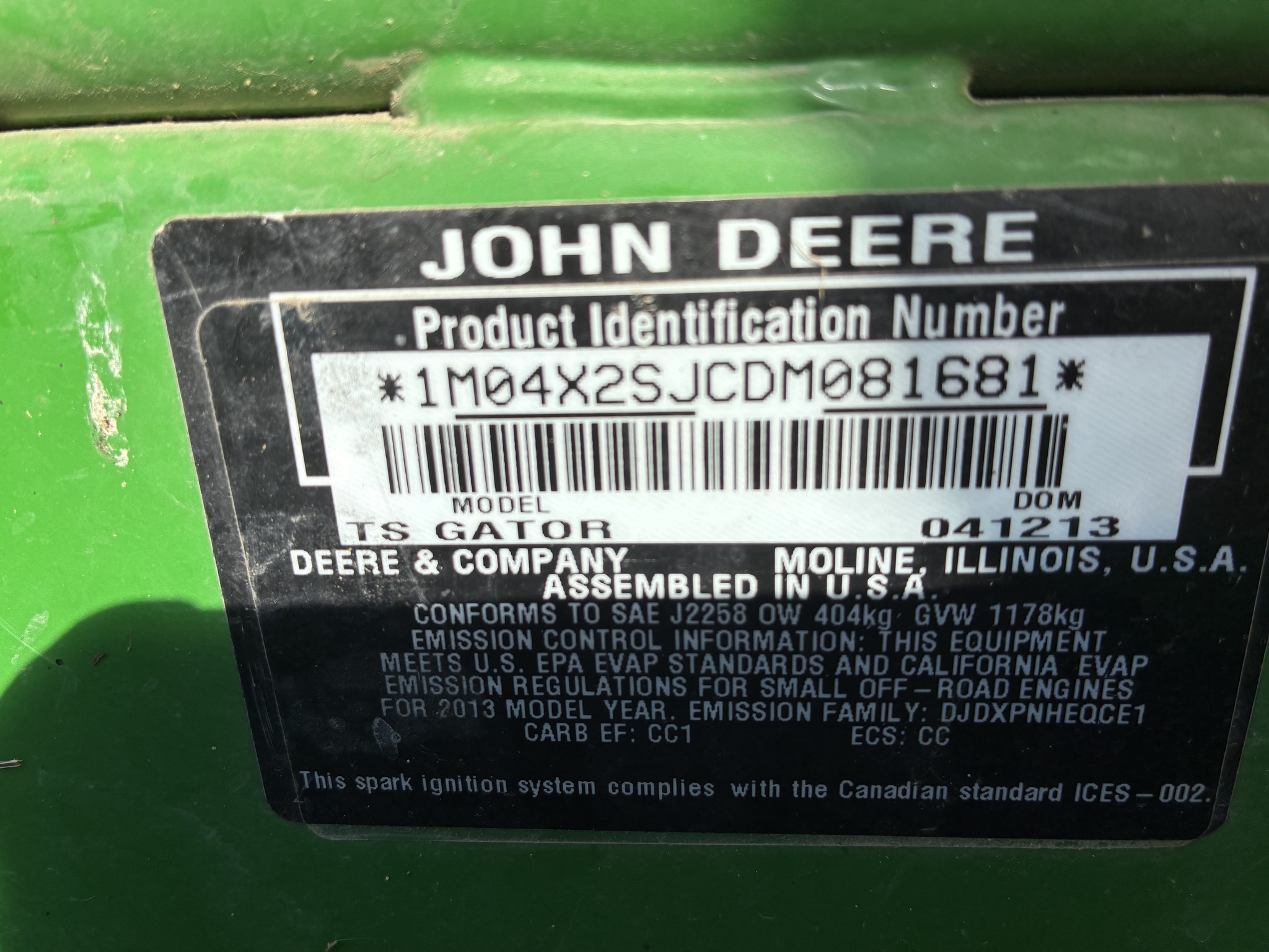 2013 John Deere TS 4X2 Image 10