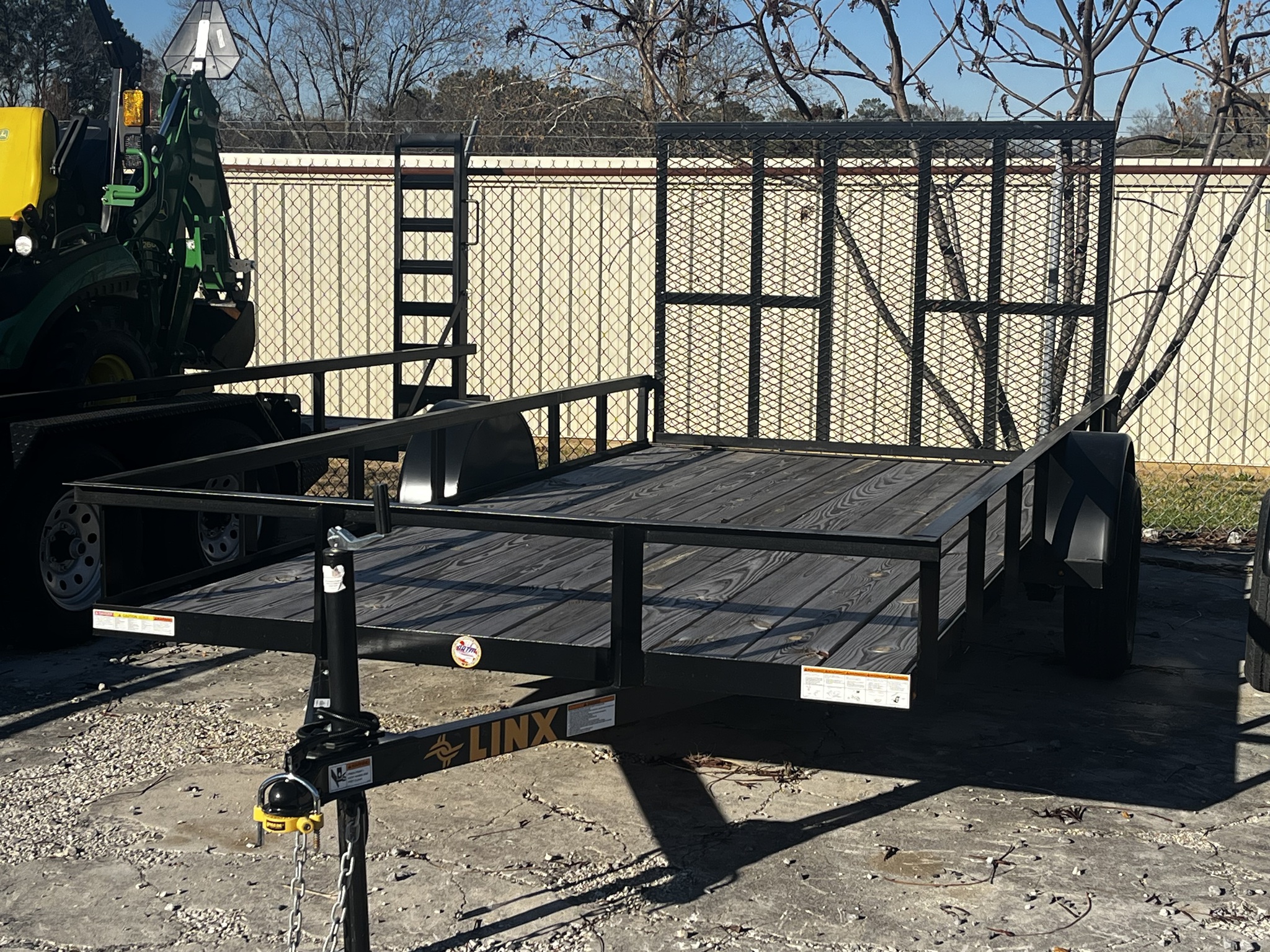 2025 Linx UT357714T Image 2