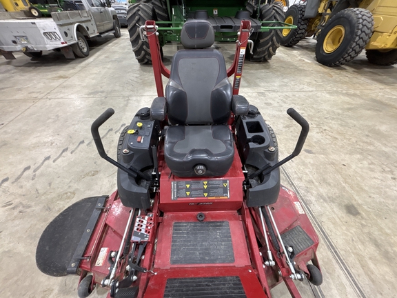 Used 2022 Ferris ISX3300 38 Zero Turn Mowers at Koenig Equipment in Greenville, OH - Photo3