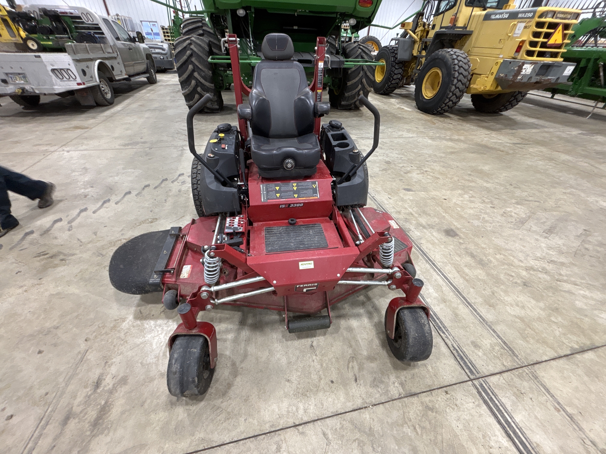 Used 2022 Ferris ISX3300 38 Zero Turn Mowers at Koenig Equipment in Greenville, OH - PhotoXL1