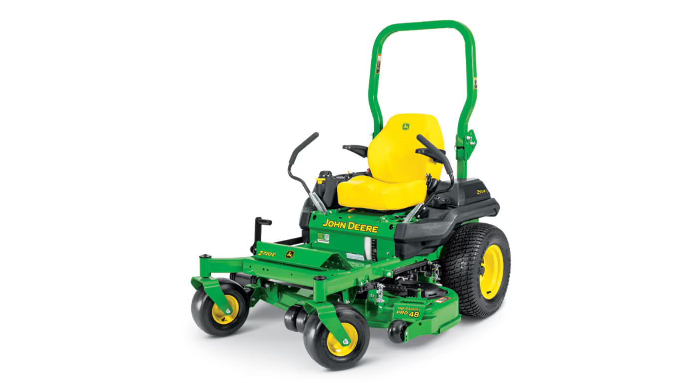 2026 John Deere Z720E Image 1