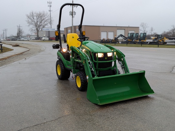 2022 John-Deere 1025R