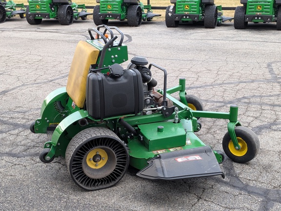 2023 John-Deere 661R