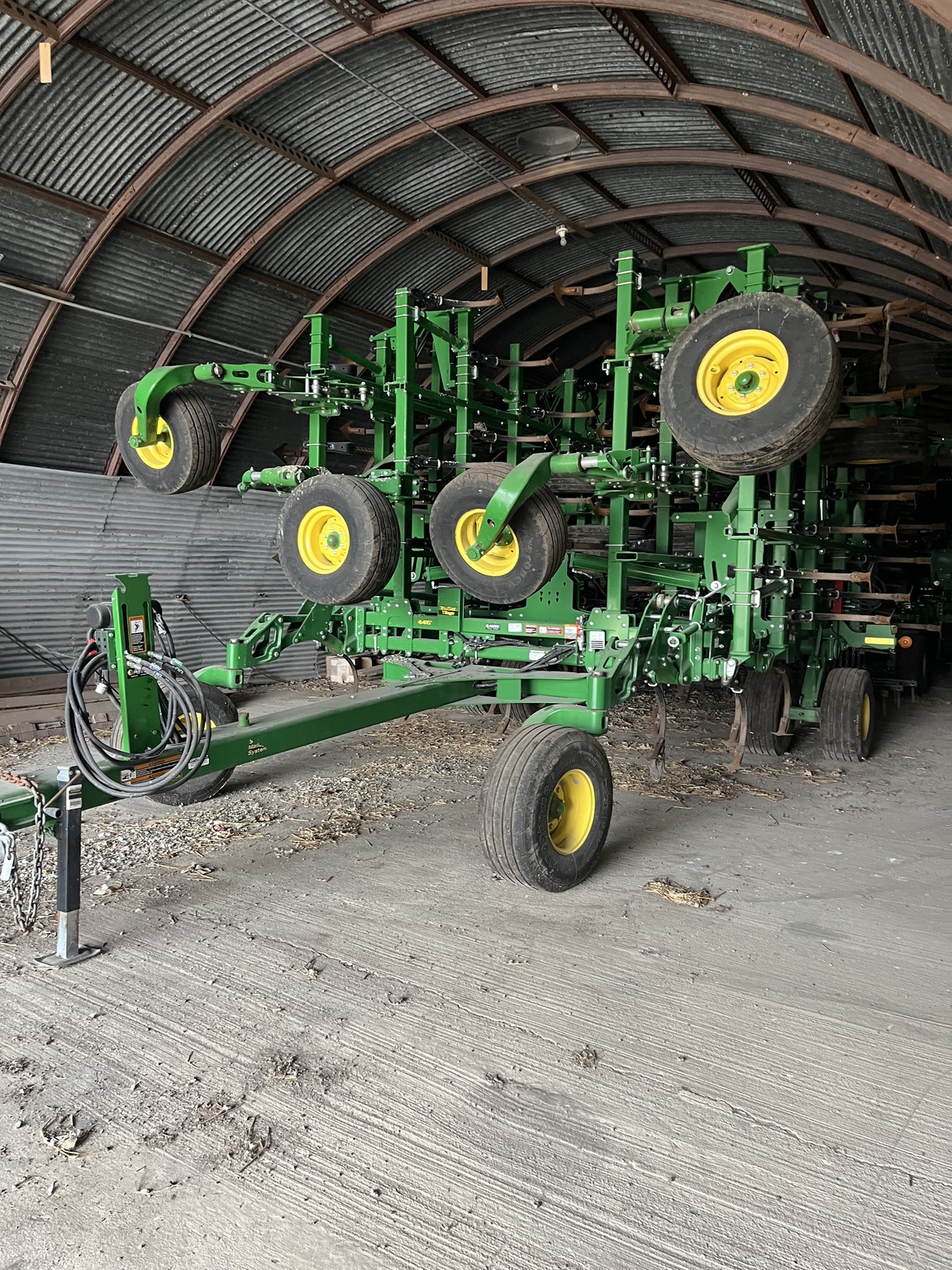 2020 John Deere 2230FH Image 1