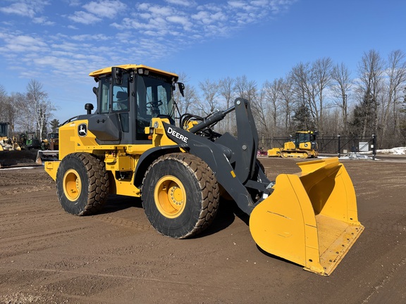 Photo of a 2022 John Deere 524 P