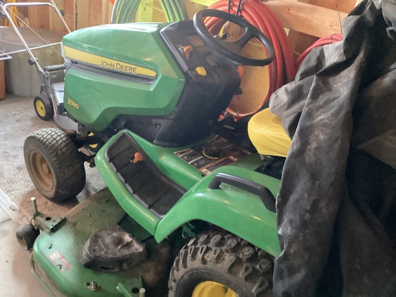 2023 John Deere X590 - Photo7