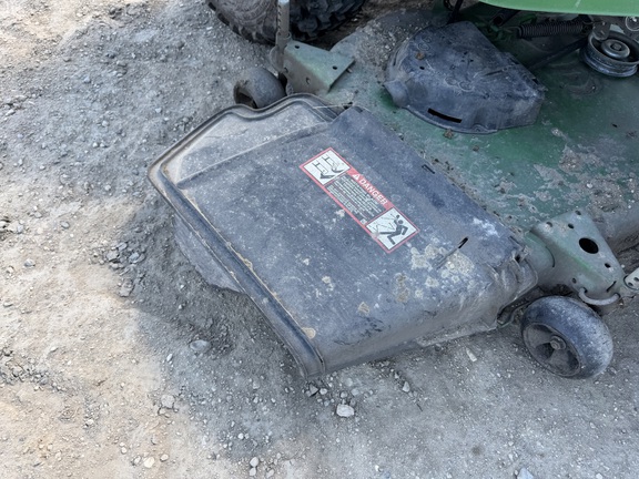 2023 John Deere X590 - Photo18