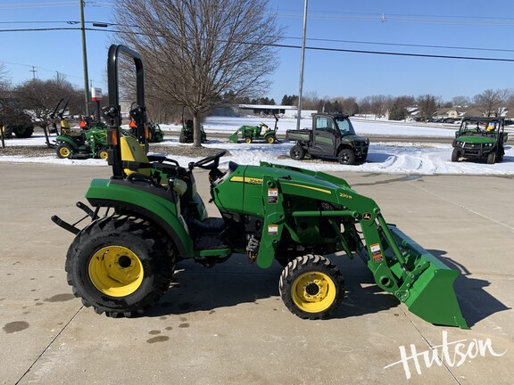 Photo of 2025 John Deere 2032R