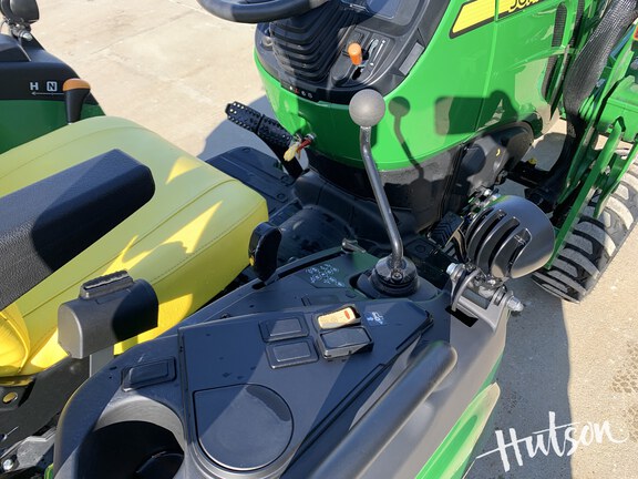 Photo of 2025 John Deere 2032R