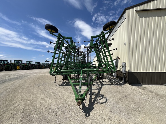2004 John Deere 2210 - Photo2