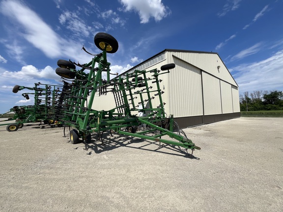 2004 John Deere 2210 - Photo3
