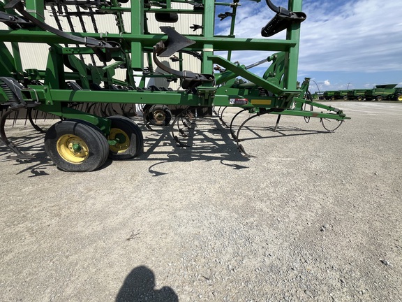 2004 John Deere 2210 - Photo13