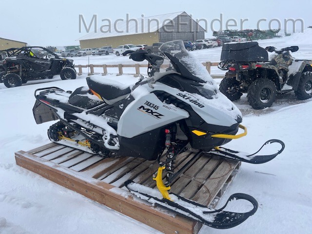 2024 Ski Doo Ski Doo MX-Z 850 Adrenaline Blizzard | Snowmobiles