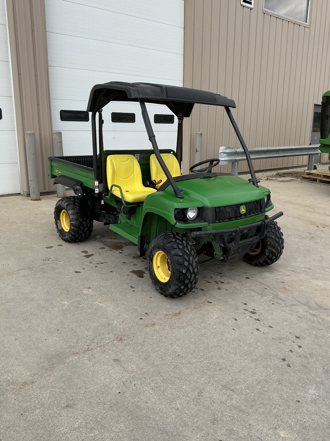 2006 John Deere HPX 4X4 Image 1