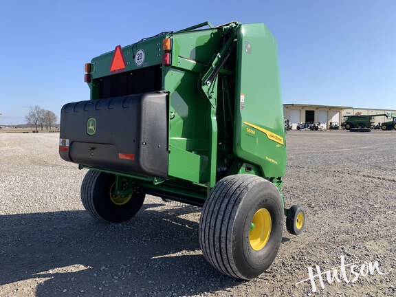 Photo of 2025 John Deere 561M