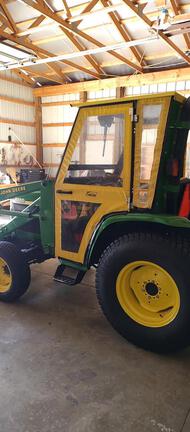 Photo of 1998 John Deere 4300
