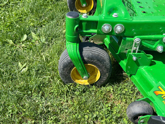 2023 John-Deere Z930M
