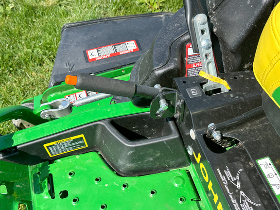 2023 John-Deere Z930M