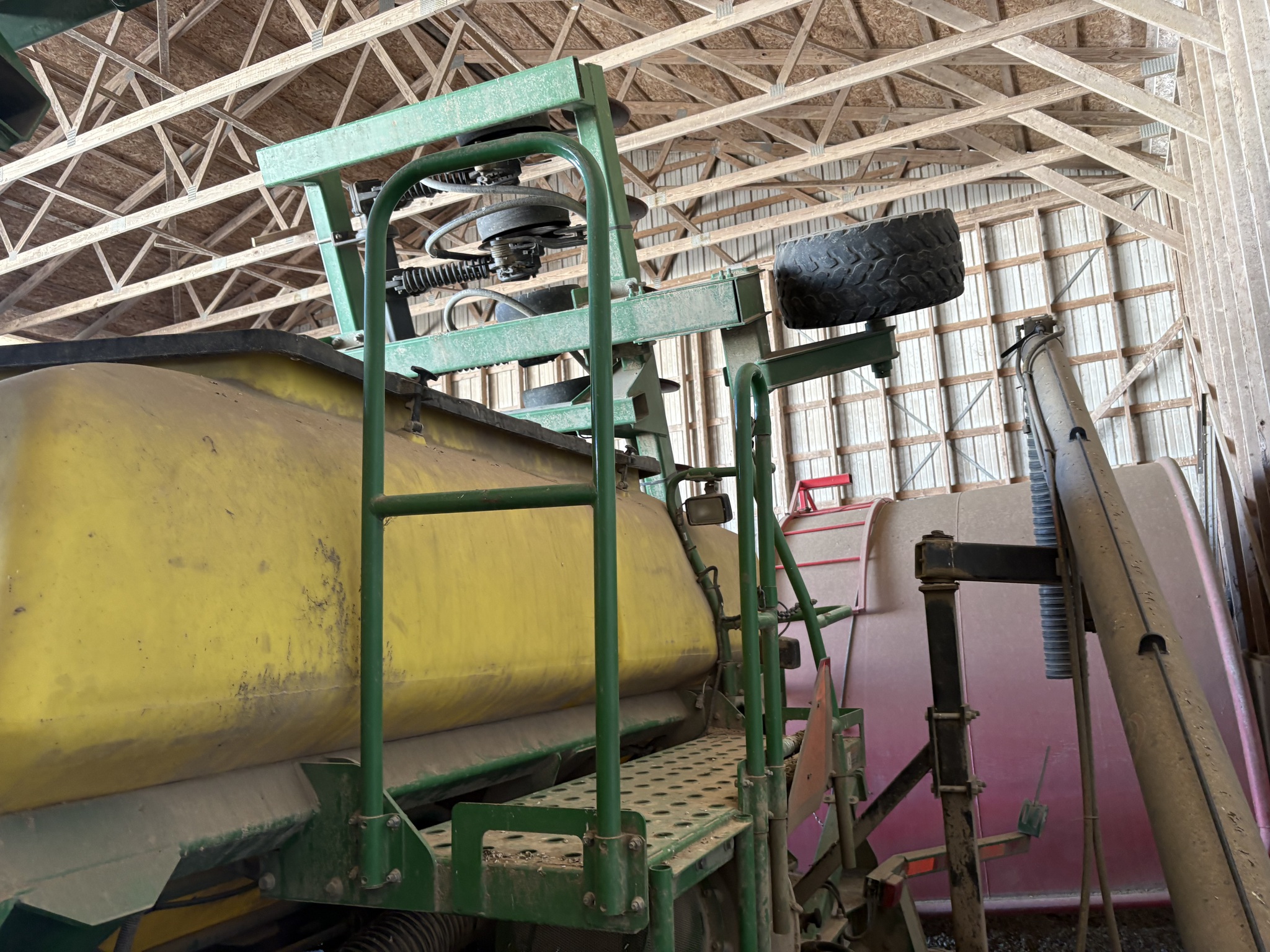 2009 John Deere 1990 Image 17