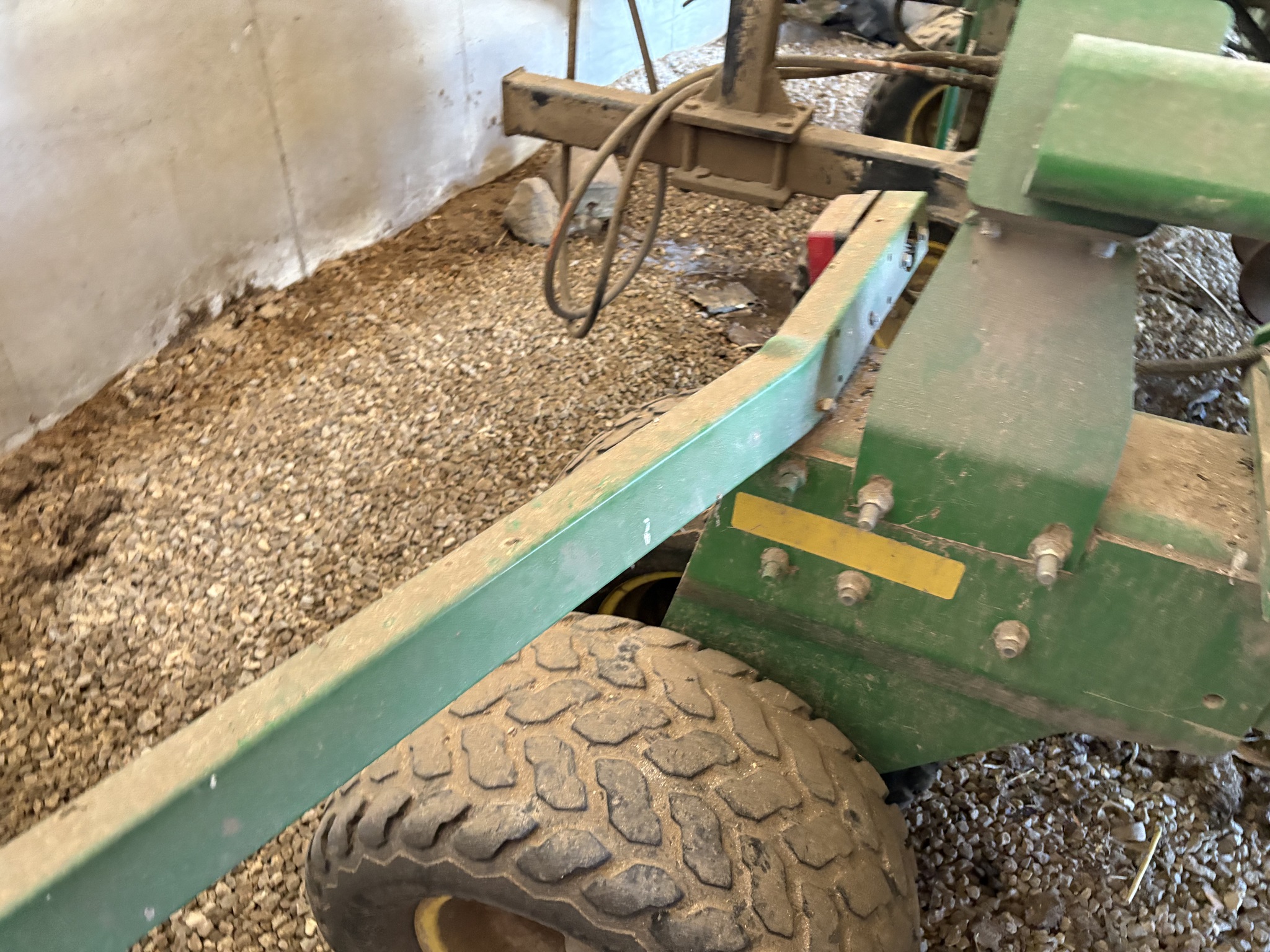 2009 John Deere 1990 Image 11