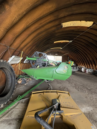  John Deere 635D