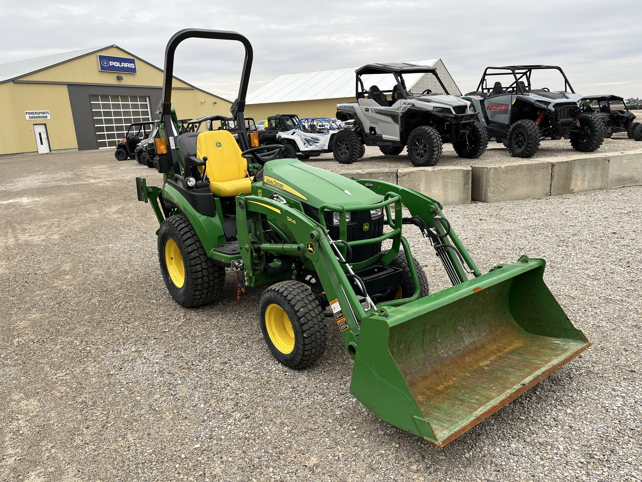 2021 John Deere 2025R Compact Utility Tractors