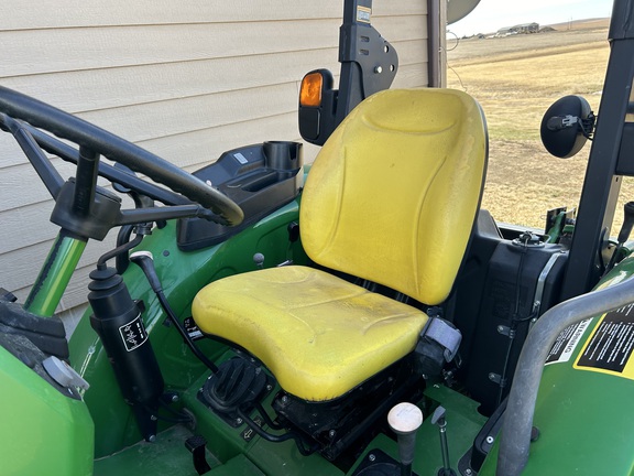 2018 John Deere 5045E (7th thumbnail)