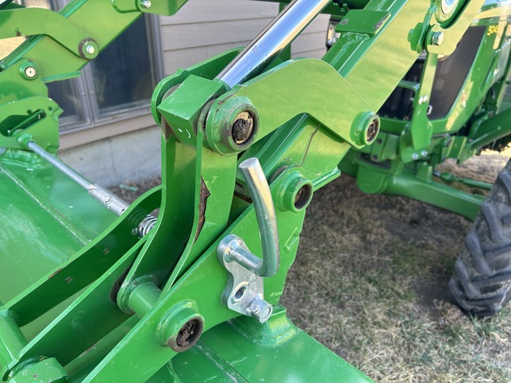 2018 John Deere 5045E (11th thumbnail)