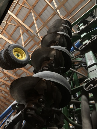 Used 2009 John Deere 1835 Air Drills and Seeders at Horizon Ag & Turf in Lloydminster, AB - Photo30