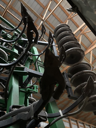Used 2009 John Deere 1835 Air Drills and Seeders at Horizon Ag & Turf in Lloydminster, AB - Photo12