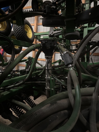 Used 2009 John Deere 1835 Air Drills and Seeders at Horizon Ag & Turf in Lloydminster, AB - Photo31