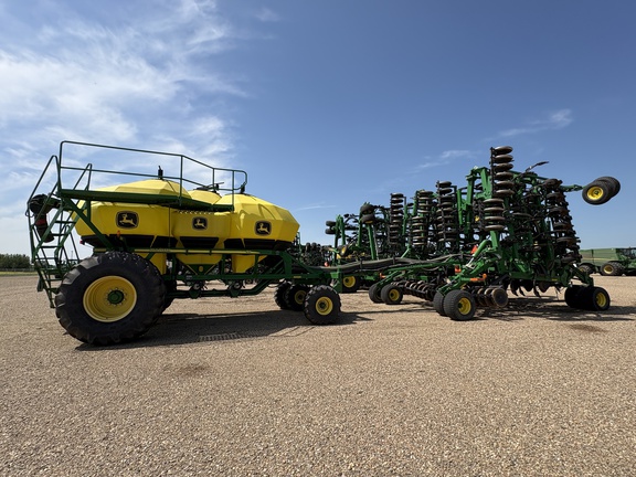  John Deere 1835