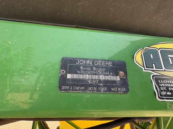 Used 2009 John Deere 1835 Air Drills and Seeders at Horizon Ag & Turf in Lloydminster, AB - Photo20