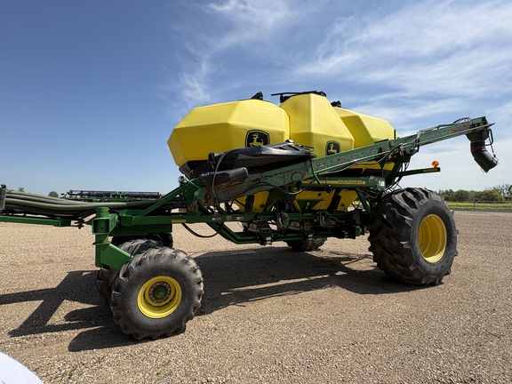 Used 2009 John Deere 1835 Air Drills and Seeders at Horizon Ag & Turf in Lloydminster, AB - Photo16