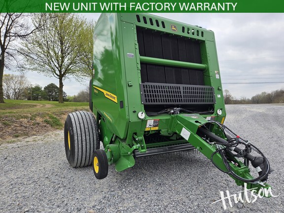 Photo of 2025 John Deere 561M