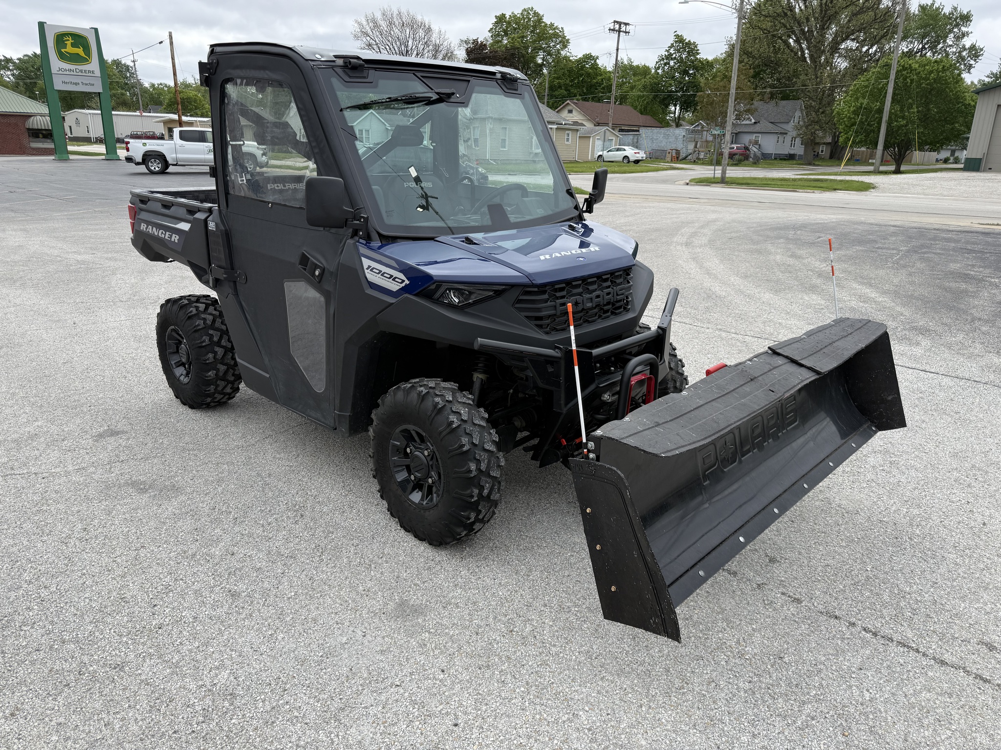  2023 Polaris Ranger 1000 at Heritage Tractor in Pontiac, IL