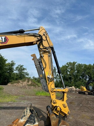 2022 Caterpillar M318