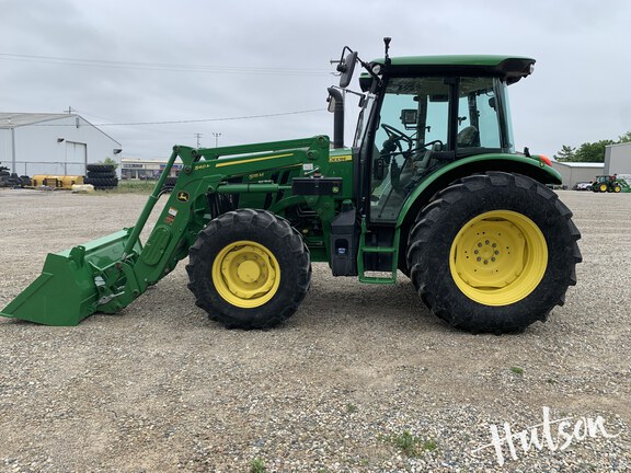 Photo of 2022 John Deere 5115M