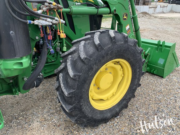 Photo of 2022 John Deere 5115M