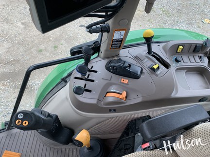 Photo of 2022 John Deere 5115M
