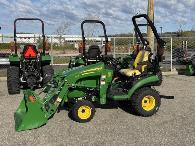 2025 John Deere 1025R Image 1
