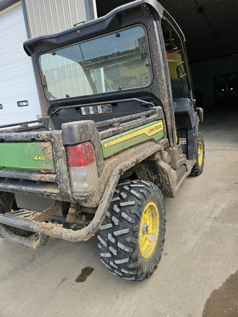 2021 John Deere XUV 835M Image 5