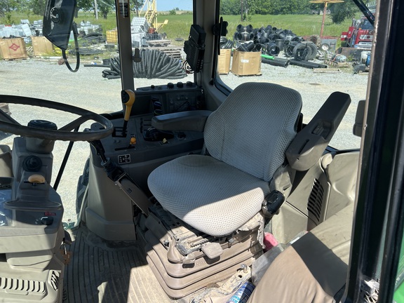 Photo of 2013 John Deere 6150M
