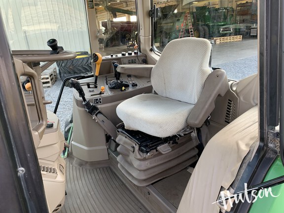Photo of 2013 John Deere 6150M